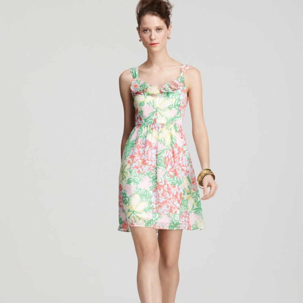 🎉HP🎉 {lilly pulitzer} Floral Dress